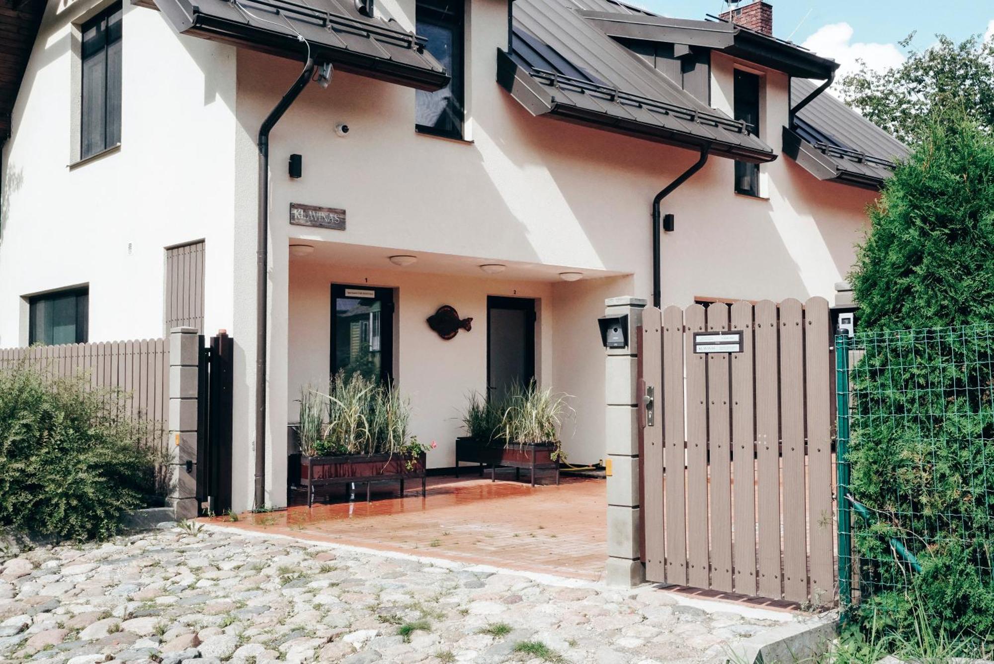 Seaside Studio Apartment THE RED FISH Apšuciems Exterior foto